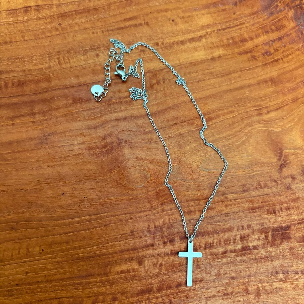 img_4060 Collier croix argenté