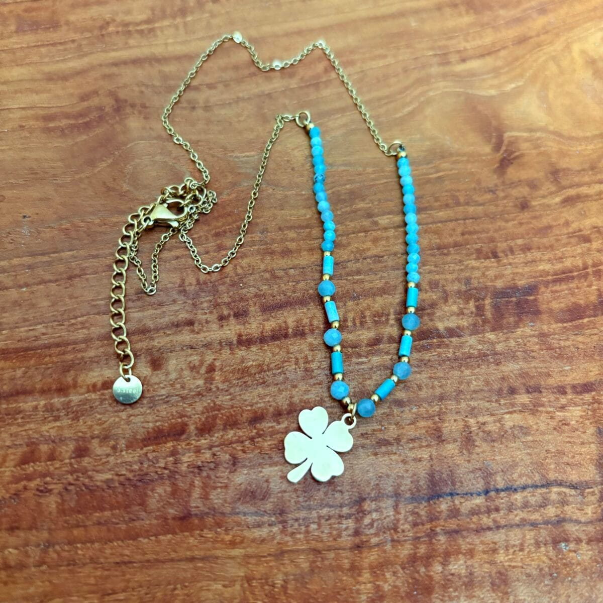 img_4095 Collier trèfle d’espoir