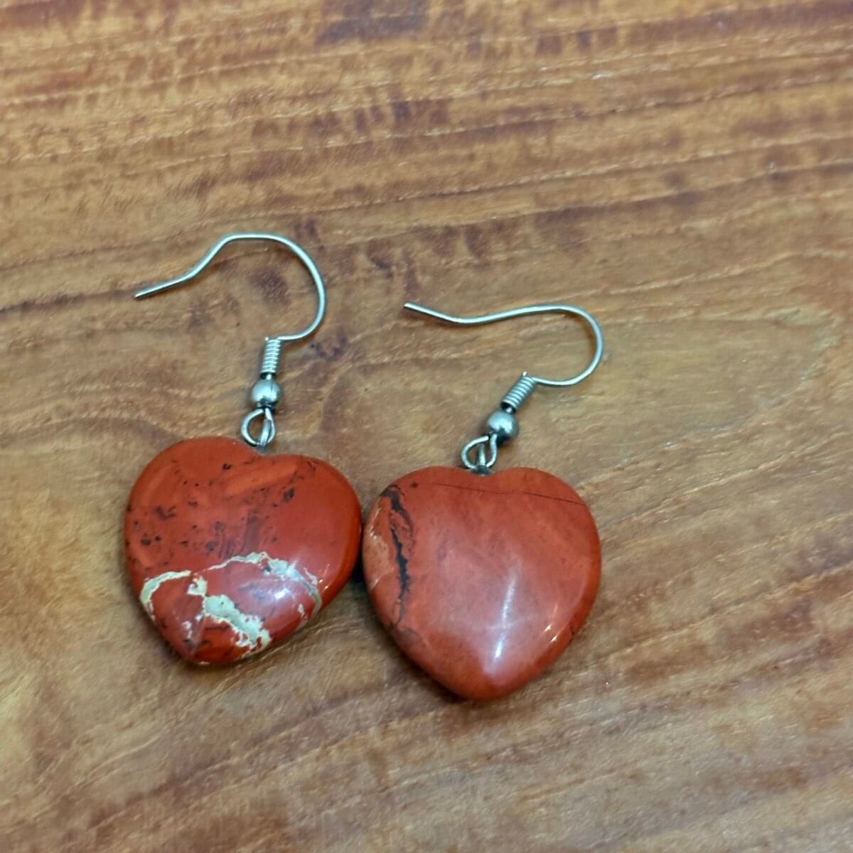 img_4280-2 Boucle d’oreille cœur de jade