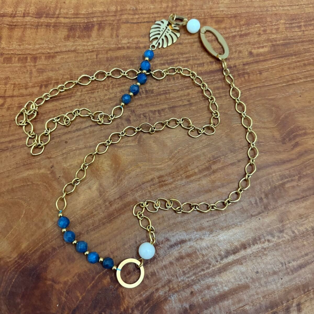 img_4285-3 Sautoir feuille de sérénité