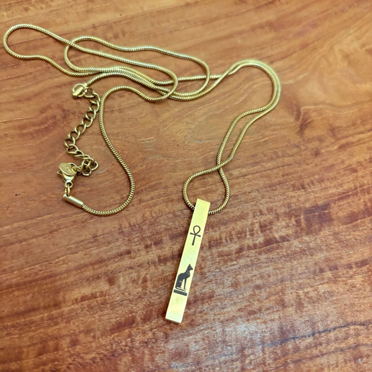 img_4669 Sautoir féline sacrée