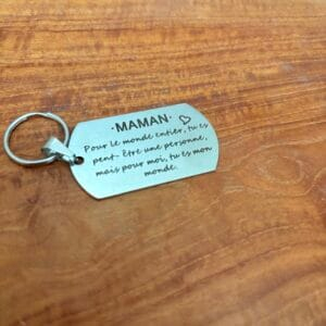 img_8407 Porte-clés en métal “Maman”