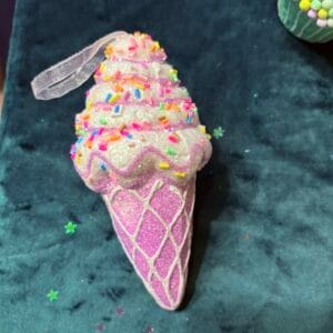 Glace à suspendre - violet