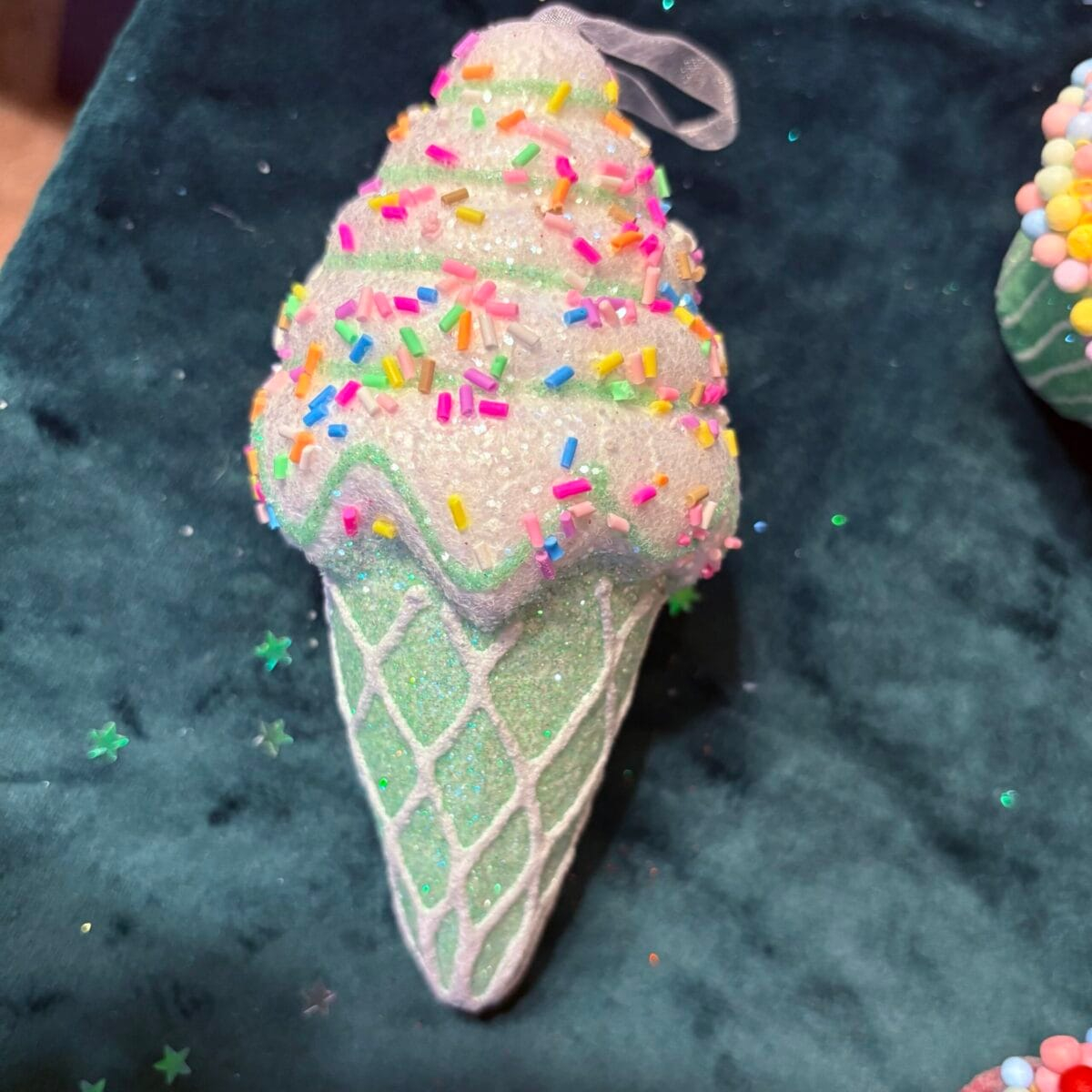 Glace à suspendre - verte