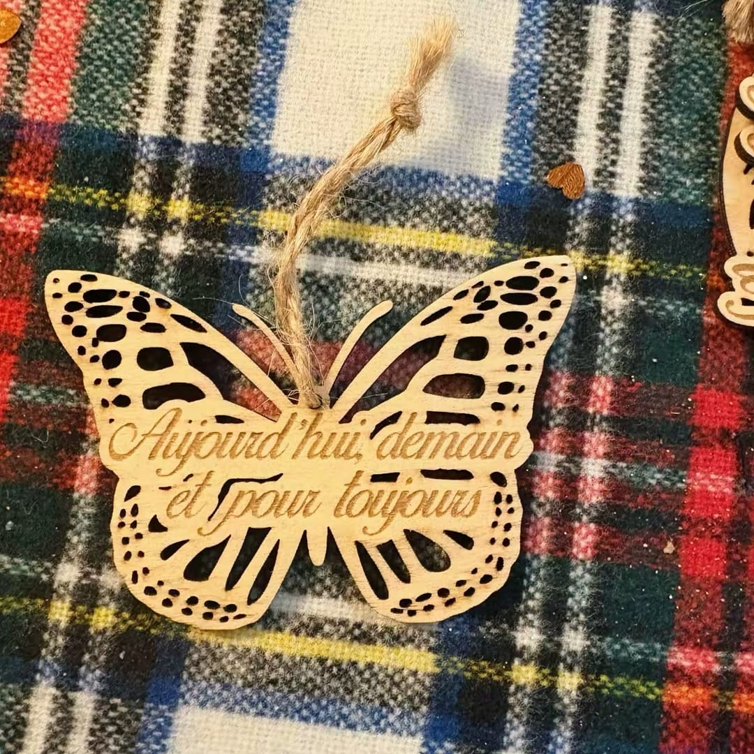 Papillon citation - bois type 1