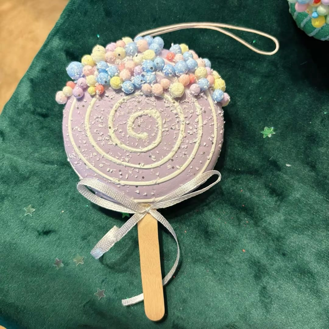 Sucette à suspendre - violette